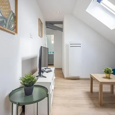 Nouveau In Life Family Netflix/ 5 Min Gare * Troyes